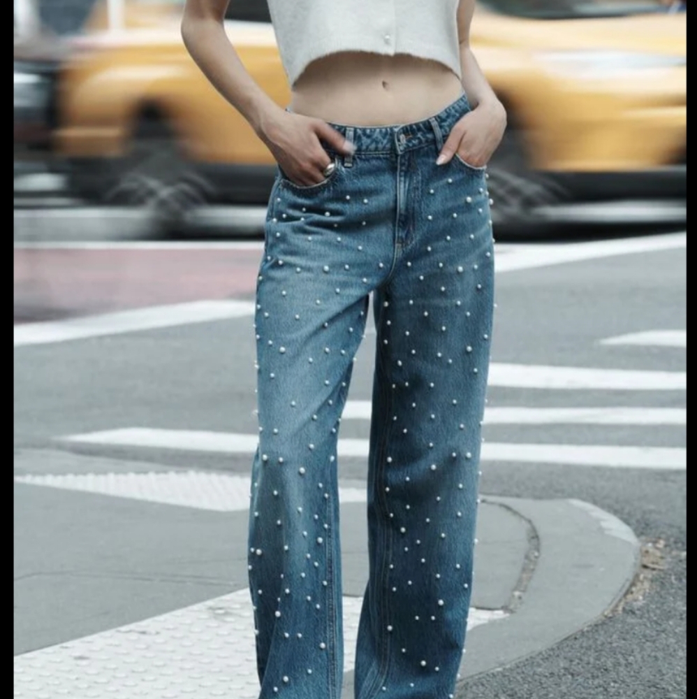 Straight Jeans